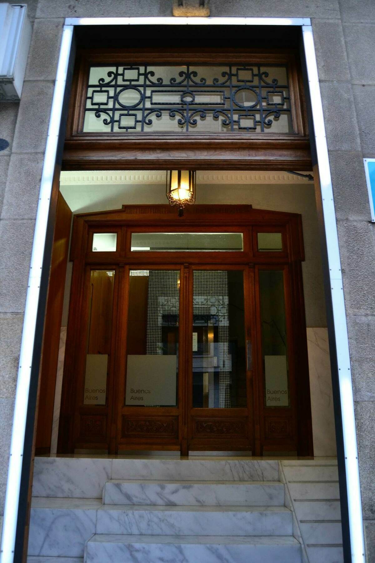 Pension Residencia Buenos Aires Vigo Bagian luar foto